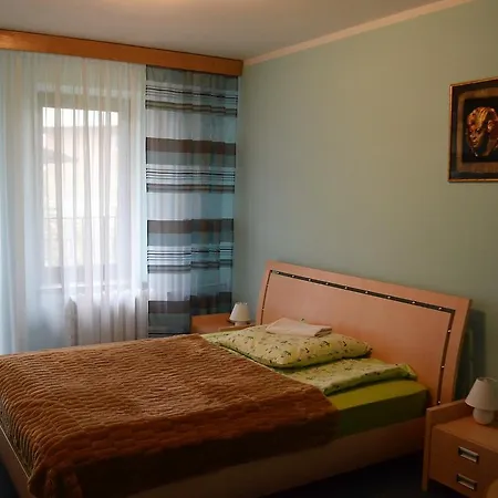 Guest house Dw Jontek 2*