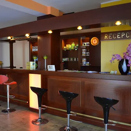 Guest house Dw Jontek 2*