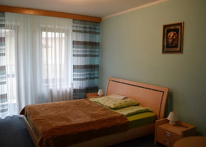 Guest house Dw Jontek 2*